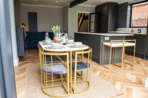 Stylish Central Norwich Stay Sleeps 6 Free Parking