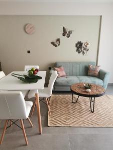 Rosemary, NAPIERS RESIDENCE