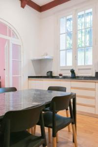 MOT Mansion Paz A 10 pax Deluxe House Belgrano