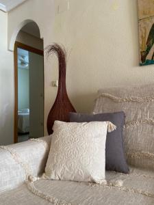 Arenales del Sol, Apartamento familiar con piscina, parking y playa a 5 minutos