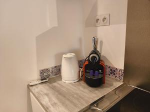 Studio 2 à 3 personnes climatisé avec patio