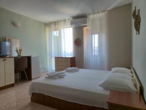 Aloha Guest Apartments