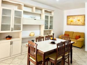 Ros House - Grande Appartamento con Veranda & balcone