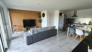 Vue Parlement Européen - Grande terrasse au calme - Tram à 2 min - Parking