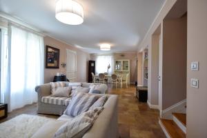 AllOmbra del Carrubo