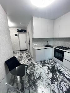 Via Roma, Аркадия Фонтан