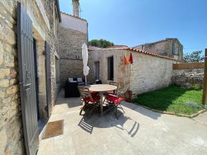 3 étoiles entre terre et mer jolie maison