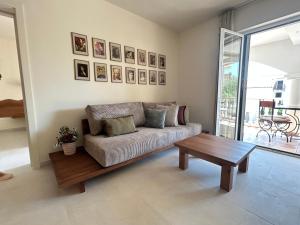 Steps to beach 3 Bedrooms 2 Bathrooms 2 Kitchens with a Terrace - 2 Parking spots - Sea View