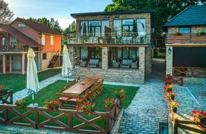Apartmani Tiske noći