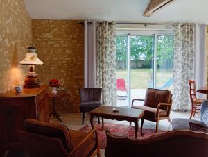 Château de Bellevue - La Longère