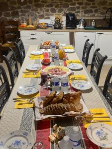 B&B / Chambres d'hotes Ameztoia XVe siecle chambres d-hotes Navarraises : photos des chambres