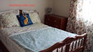 Sejours chez l'habitant Une petite villa : photos des chambres