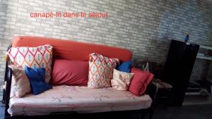 Sejours chez l'habitant Une petite villa : photos des chambres