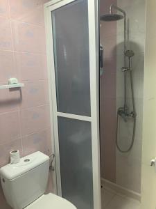 Maison de 3 chambres avec piscine tubulaire et clim à Karakcho