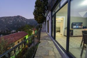 Boutique Apartment with Sea View in Turunç Crush House