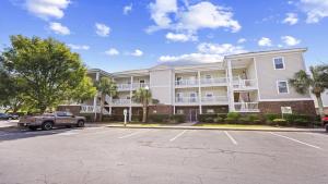 1812 Willow Bend Condo