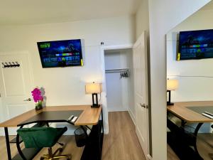 Hotel-Style, No Host, Professionally Managed ID280