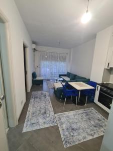 Apartament Gjiri Lalzit San Pietro