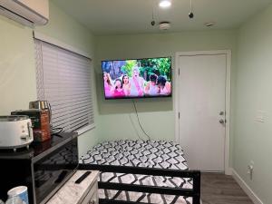 Macau Studio-Guesthouse by Sac State and UCDMC