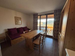 Appartement lumineux 3 pièces avec parking proche pistes aux Angles - FR-1-593-135