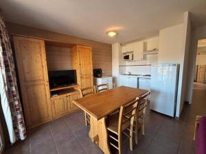 Appartement lumineux 3 pièces avec parking proche pistes aux Angles - FR-1-593-135