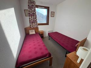 Appartement lumineux 3 pièces avec parking proche pistes aux Angles - FR-1-593-135