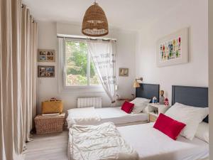 Appartement avec vue sur le port, parking, proche plage - FR-1-2-447