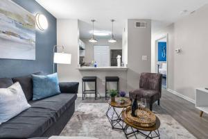 Cozy Retreat Near UT & Downtown