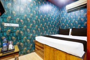 Hotel O A K Residency