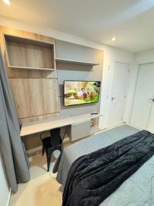 Ap próx ao shopping com garagem, piscina e ar