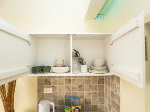 2 Bedroom for 3 guests in heart Sathorn with Balcony