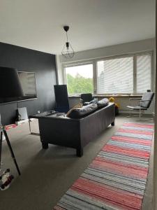 Cozy apartment for 5 near city