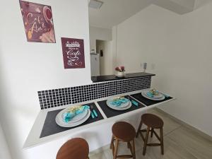 017 Aviação Beira Mar - 1 quarto - 10 metros da praia - WI FI 500mbps - ESTACIONAMENTO Gratuito