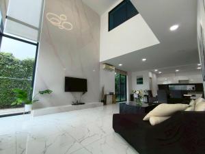 TYb04 芭提雅北歐風格四臥室別墅