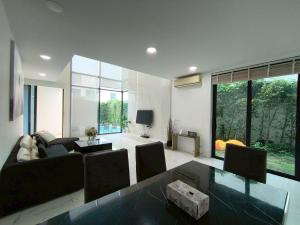 TYb04 芭提雅北歐風格四臥室別墅