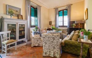 Beautiful Home In Baeza