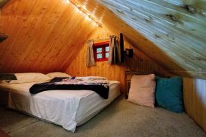 Beautiful Cabin Love and Nature