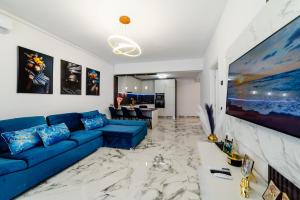 Elyse Blue Sea View by Casa del Mar