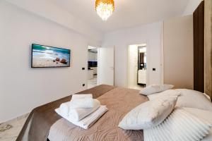 Elyse Blue Sea View by Casa del Mar