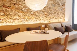 Bravissimo Vivaldi 4-5A, Monthly Apartment