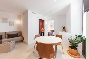 Bravissimo Vivaldi 4D, Monthly Apartment