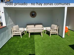 Luxury Penthouse BBQ Chill out terrace