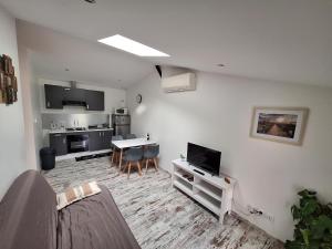 B&B / Chambres d'hotes Chambres d'Hotes Chateau Pierre de Montignac : photos des chambres