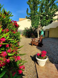 Appartements Gite Le Bel-Estar : Appartement 2 Chambres