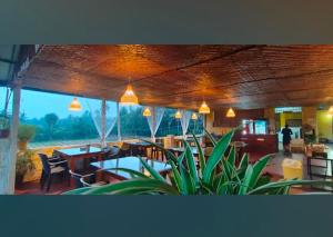 Swarnagandha Cottages and Family rooms