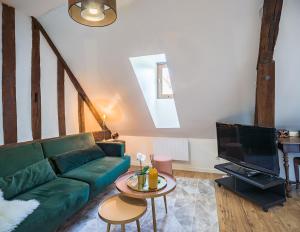 Appartements Les Grisettes -Charme et Histoire -Prox Cathedrale : photos des chambres