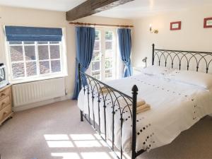 4 bed property in Knaresborough HH090