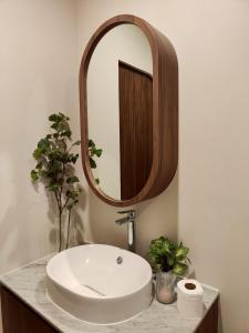 Chobjai Hostelry - Chaw Cher Home at Bang Kra Jao