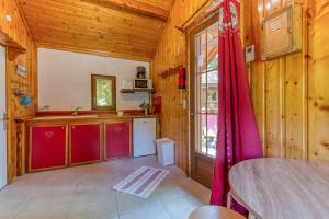 Campings Camping L-imprevu : photos des chambres