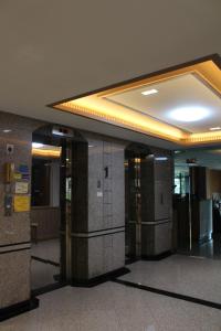 Bangkok Place Apartment - EKAMAI BTS